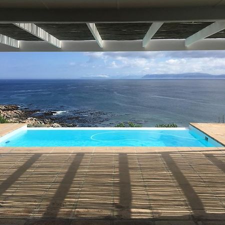 La Petite Baleine Oceanfront Luxury Villa デ・ケルデルス エクステリア 写真