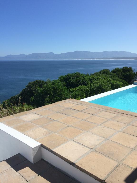 La Petite Baleine Oceanfront Luxury Villa デ・ケルデルス エクステリア 写真